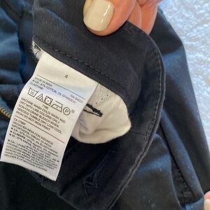 Old Navy boot cut khakis size 4